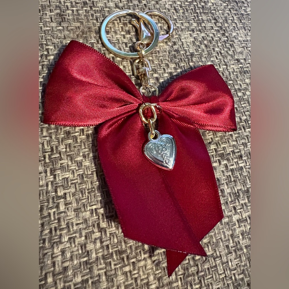 Chic Burgundy Bow Keychain with Heart Charm